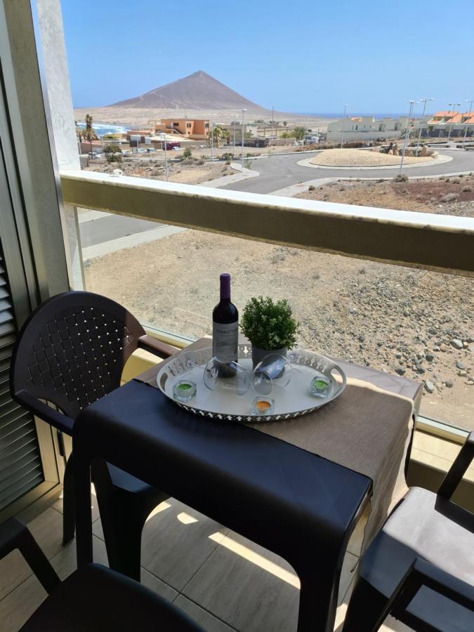 Apartment Barraquito, Balcony With Sea View, Close To The Beach, Wifi, Ideal For Surfers El Médano Exterior photo