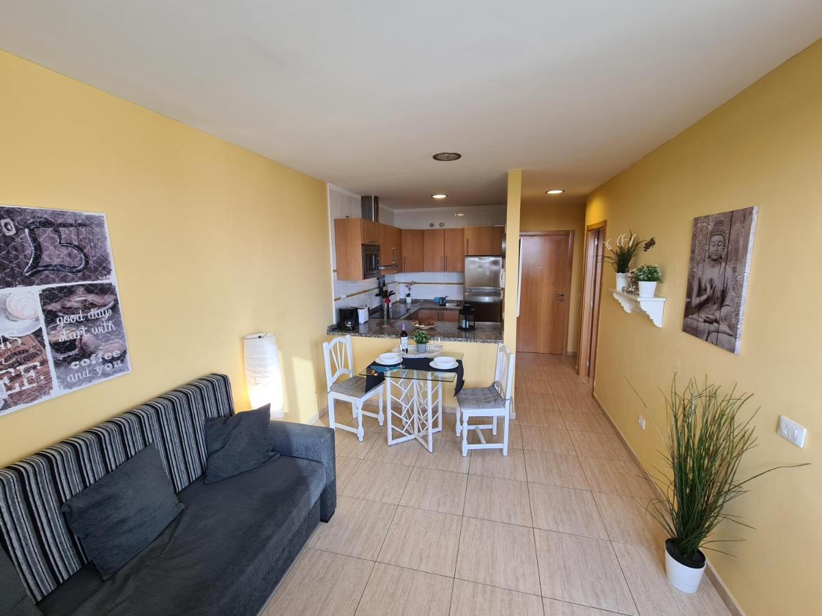Apartment Barraquito, Balcony With Sea View, Close To The Beach, Wifi, Ideal For Surfers El Médano Exterior photo